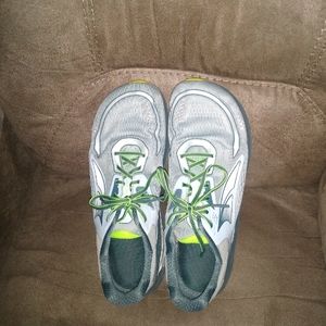 Altra paradigm size 13